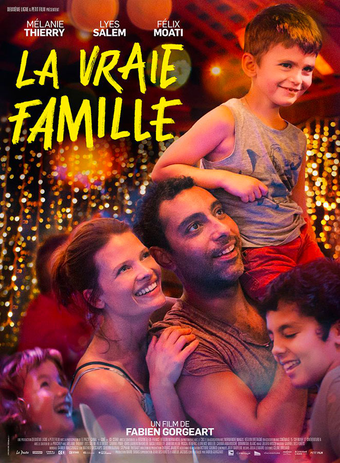 affiche la vraie famille