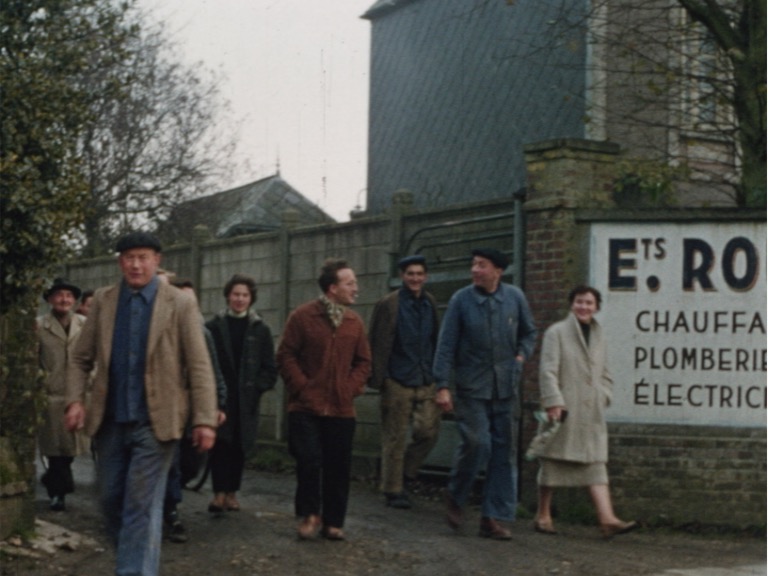 Photogramme tiré du film "Regards sur Offranville" - Yves Le Roy - 1957 - 16 mm