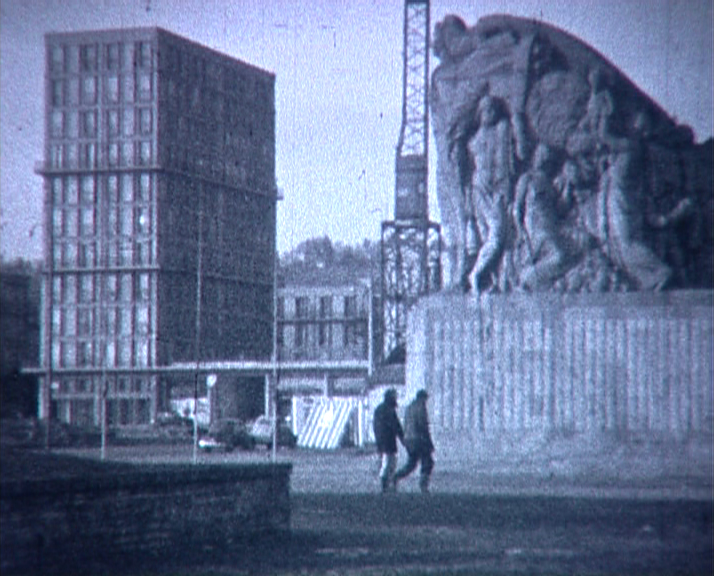 ..Alors les Havrais rebâtirent leur ville, 1945 aux années 1950, 8mm, noir et blanc, Jean Haury  © Normandie Images