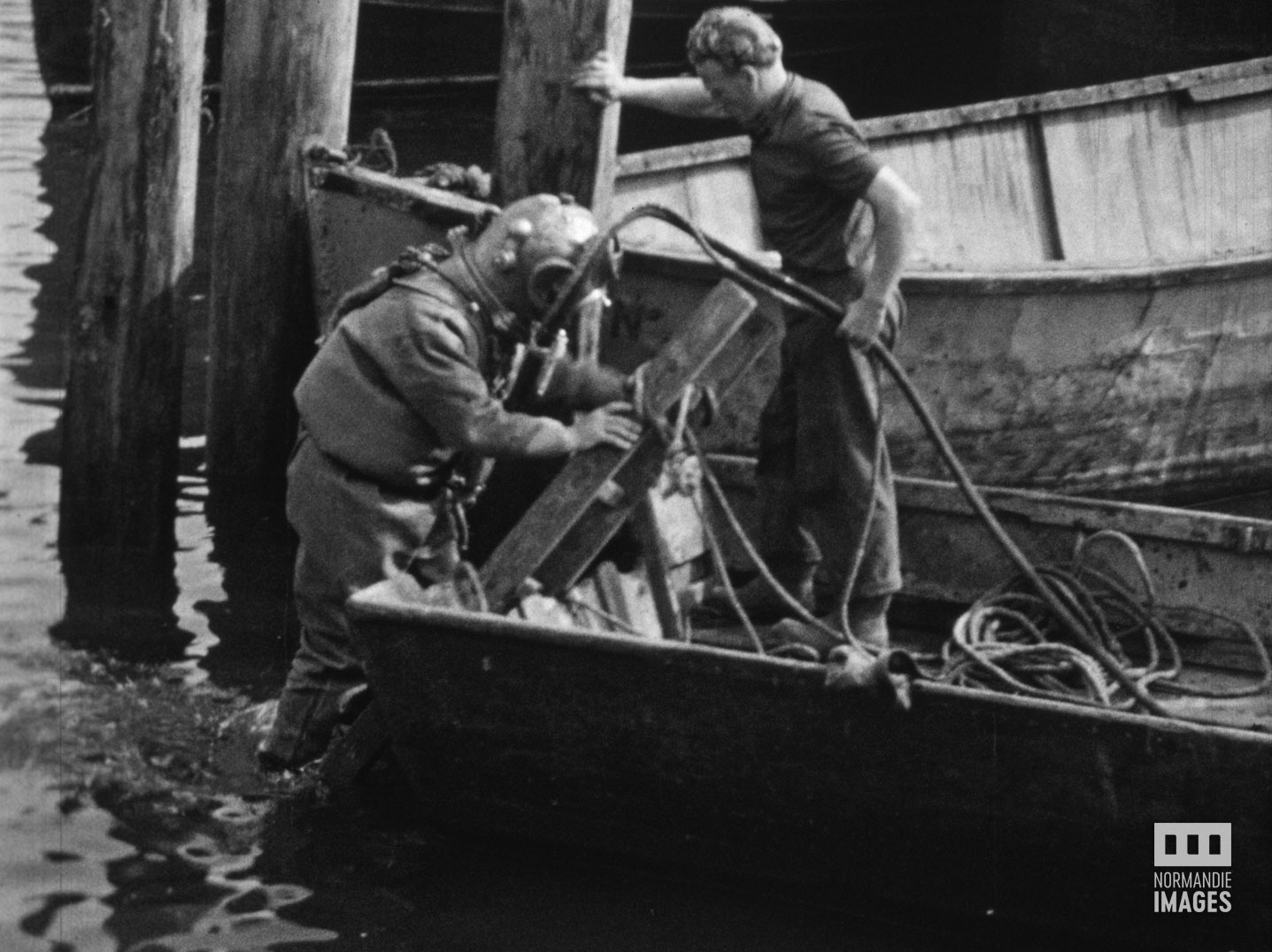 Photogramme extrait du film amateur Images de Rouen de Henri Sergent, années 50, 9,5mm  © NORMANDIE IMAGES