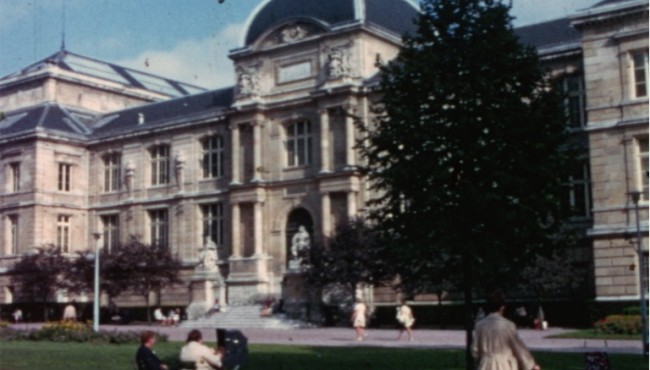 Photogramme tiré du film “Rouen” de Vivier Robert - 1965