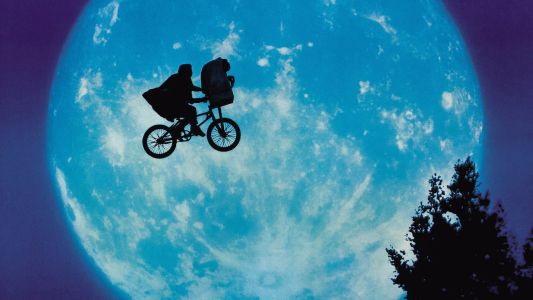 E.T. DANS L’ŒUVRE DE STEVEN SPIELBERG